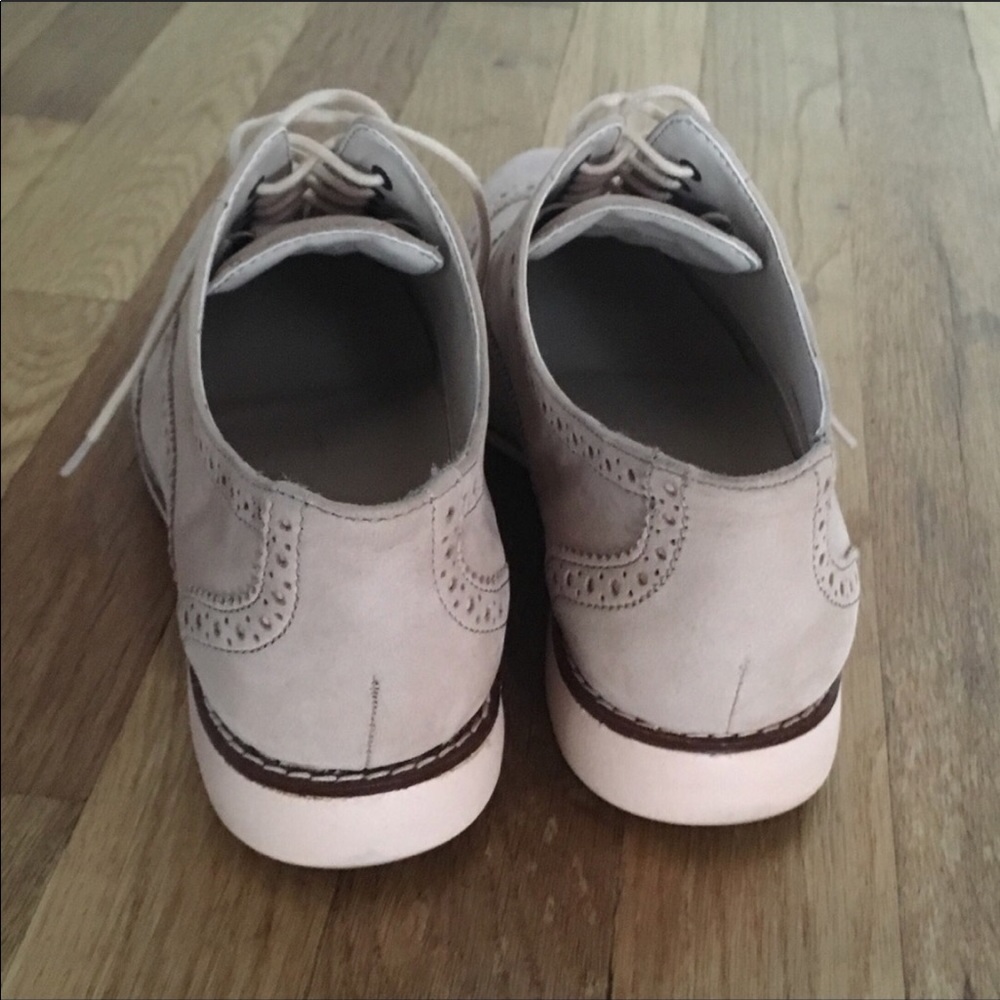 Cole Haan Light Blush wingtip Oxfords size 7